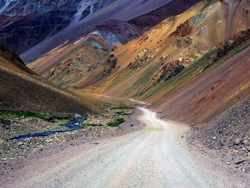 Paso Agua Negra, La Serena y Totoralillo: alta cordillera y playa turquesa