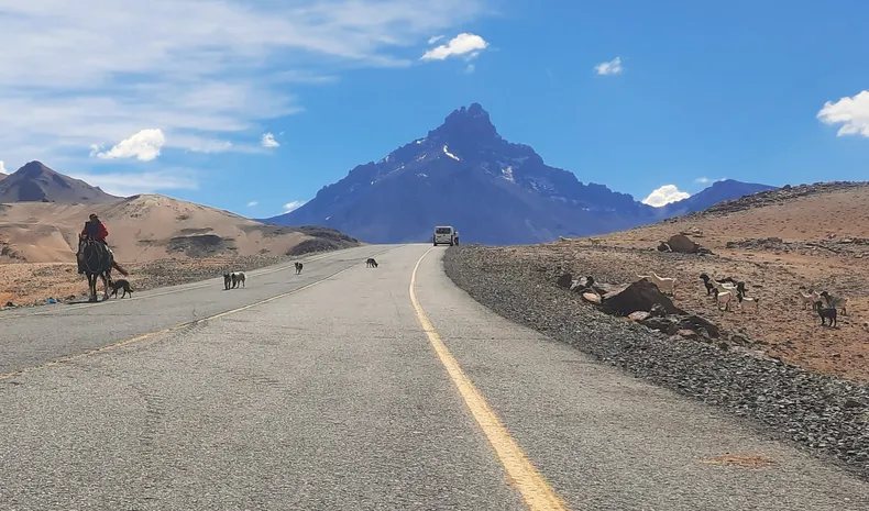 Paso Pehuenche, Talca y Piedra de la Iglesia